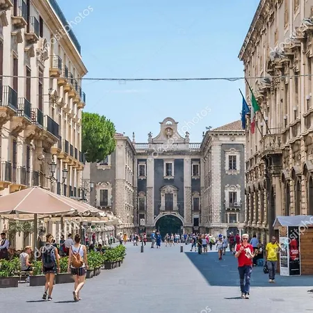 Nyaraló La Casa Del Sole Catania